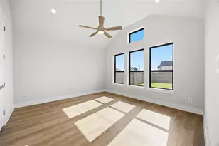11207 Southwood Dr, Iowa Colony, TX 77583 - Photo 24