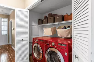 3749 Wakeforest St, Houston, TX 77098 - Photo 36