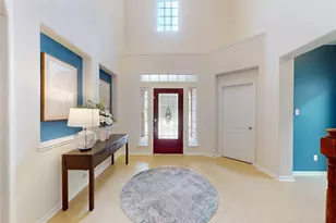 17402 Rainer Valley Ln, Humble, TX 77346 - Photo 2
