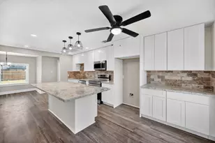 6835 Laughlin Dr, Missouri City, TX 77489 - Photo 16