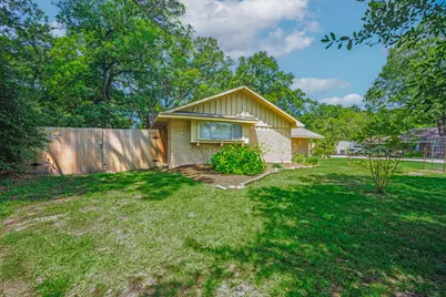 1809 North Roberson Street, Conroe, TX 77301 - Photo 18