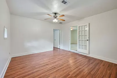 1915 Vinewood Drive, Bryan, TX 77802 - Photo 16