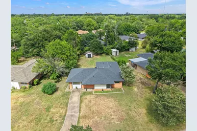 1915 Vinewood Drive, Bryan, TX 77802 - Photo 22