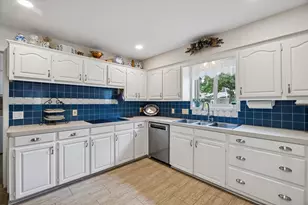 10702 Elmdale Dr, Houston, TX 77070 - Photo 8