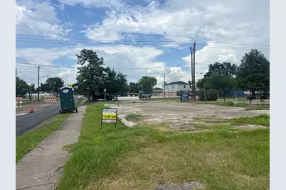 408 75th Street, Houston, TX 77011 - Photo 8