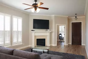 3850 Central Pointe Dr, Beaumont, TX 77706 - Photo 4