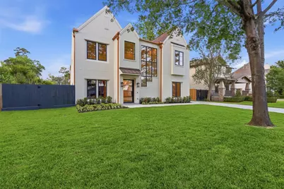 316 W 30th Street, Houston, TX 77018 - Photo 1