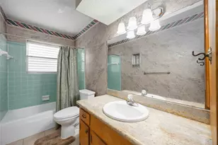 2612 Lake Park Dr Dr, La Marque, TX 77568 - Photo 18