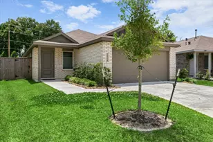 21206 Fieni Dr, New Caney, TX 77357 - Photo 2