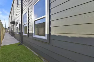6004 Bacher St, Houston, TX 77028 - Photo 32