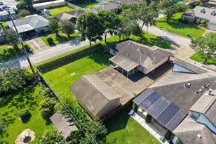 9602 Long Branch Ln, Houston, TX 77055 - Photo 12