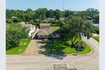 9602 Long Branch Lane, Houston, TX 77055 - Photo 4