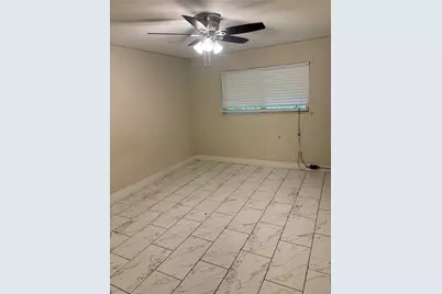 9006 Circle Cove Court, Houston, TX 77088 - Photo 16