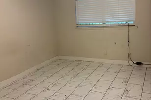 9006 Circle Cove Ct, Houston, TX 77088 - Photo 16