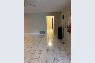 9006 Circle Cove Court, Houston, TX 77088 - Photo 10