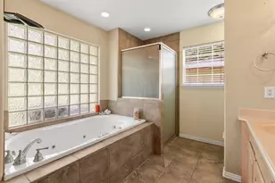 11692 Clark Ln, Conroe, TX 77385 - Photo 12