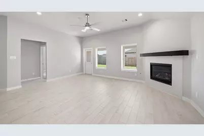 44 Shining Point, Waller, TX 77484 - Photo 8