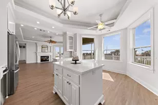 20919 W Sunset Bay Dr, Galveston, TX 77554 - Photo 10