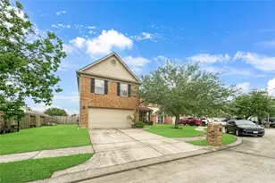 8011 Sumal Cir, Baytown, TX 77521 - Photo 1