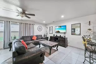 8011 Sumal Cir, Baytown, TX 77521 - Photo 10