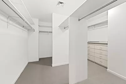 5000 Montrose Boulevard #21E, Houston, TX 77006 - Photo 20