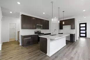 22107 Strathfield Cir, Cypress, TX 77433 - Photo 2