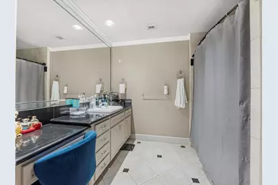 1120 Texas Street #4B, Houston, TX 77002 - Photo 12