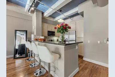 1120 Texas Street #4B, Houston, TX 77002 - Photo 8
