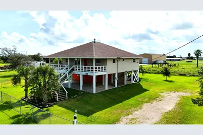1404 Pickney Avenue, Port Bolivar, TX 77650 - Photo 1