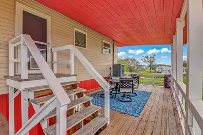 1404 Pickney Avenue, Port Bolivar, TX 77650 - Photo 32