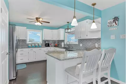 1404 Pickney Avenue, Port Bolivar, TX 77650 - Photo 12