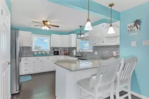 1404 Pickney Ave, Port Bolivar, TX 77650 - Photo 12