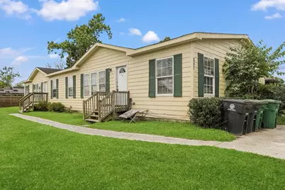 7446 Weyburn Street, Houston, TX 77028 - Photo 2
