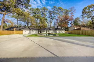 25607 Spring Ridge Dr, Spring, TX 77386 - Photo 46