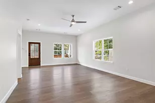 504 Vincent St, Houston, TX 77009 - Photo 4