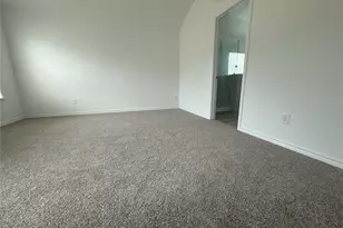 510 Oak Chase Ave, Dayton, TX 77535 - Photo 8