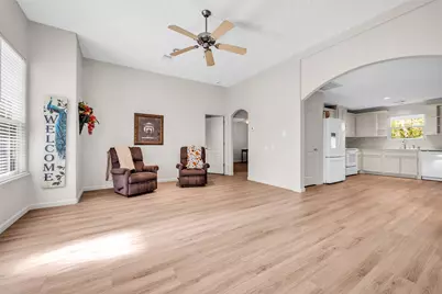 10887 Royal Pines Drive, Conroe, TX 77303 - Photo 12