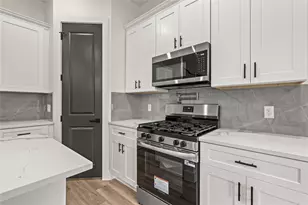 4521 Newberry St, Houston, TX 77051 - Photo 6