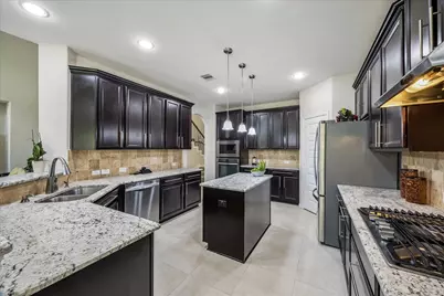 2207 Hannah Creek Court, Pearland, TX 77089 - Photo 10