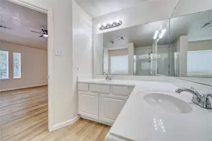 20418 Linden Tree Dr, Katy, TX 77449 - Photo 18