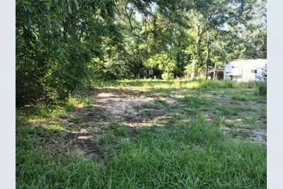 305 Angel Street, Cleveland, TX 77327 - Photo 2