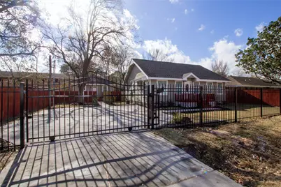 231 Betral Street, Houston, TX 77022 - Photo 6