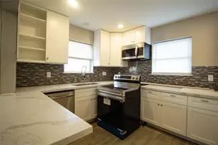 231 Betral St, Houston, TX 77022 - Photo 22