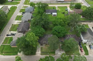 1409 Truman St, Cleveland, TX 77327 - Photo 2