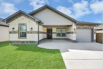604 Miriam Street, Baytown, TX 77520 - Photo 2