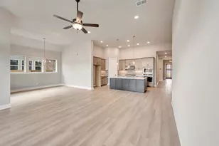9107 Clear Water Trl, Manvel, TX 77578 - Photo 36