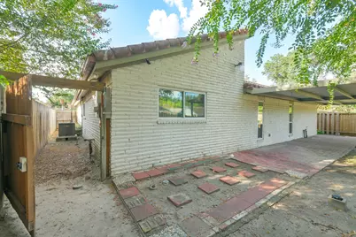 6103 Gallant Forest Drive, Houston, TX 77088 - Photo 40