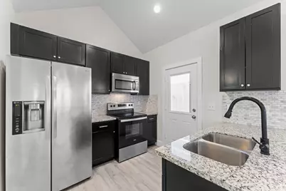 846 Omeara, Montgomery, TX 77316 - Photo 4