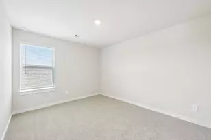 12031 Shining Lk Dr, Baytown, TX 77523 - Photo 32