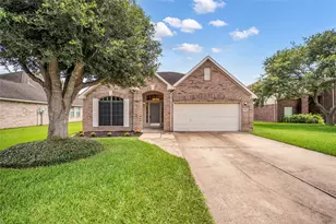 4109 Oak Point Dr, Pearland, TX 77581 - Photo 2